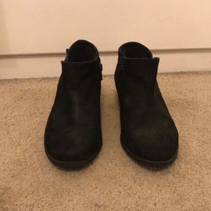 Steve Madden ankle booties